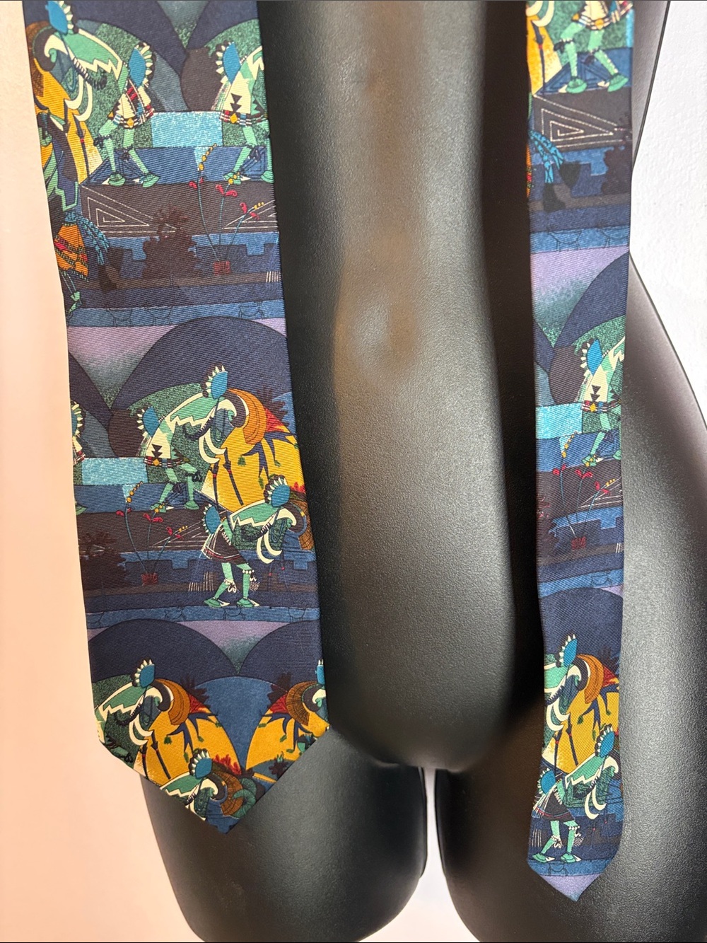 Structure Vintage Italian Fabric Silk Stylized Native American/Pueblo Necktie